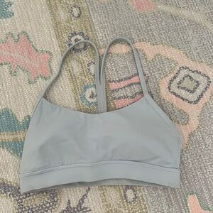 Lululemon flow Y Nulu Bra - light blue